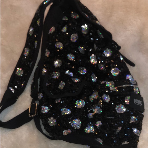 ✨FLASH SALE✨ PINK Victoria’s Secrets Backpack - Picture 3 of 4